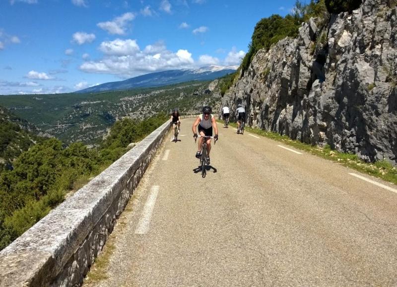 Entre Ventoux Et Luberon Chambre D'Hote Со-де-Воклюз Экстерьер фото